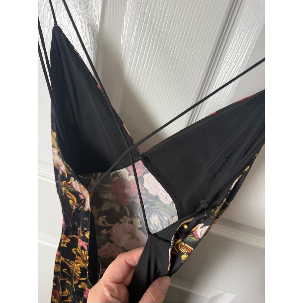 Alice + Olivia Milta Mermaid Slip Dress in Evermore Floral 0 - Picture 11 of 15
